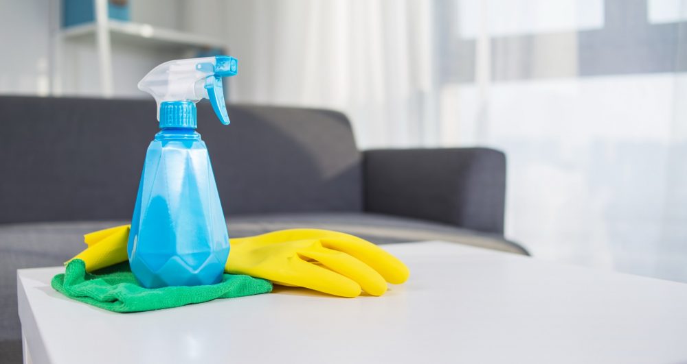 table top house cleaning products : spray, glove